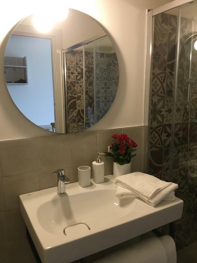Готель Bellavista Relax - Adults Only Костермано Екстер'єр фото