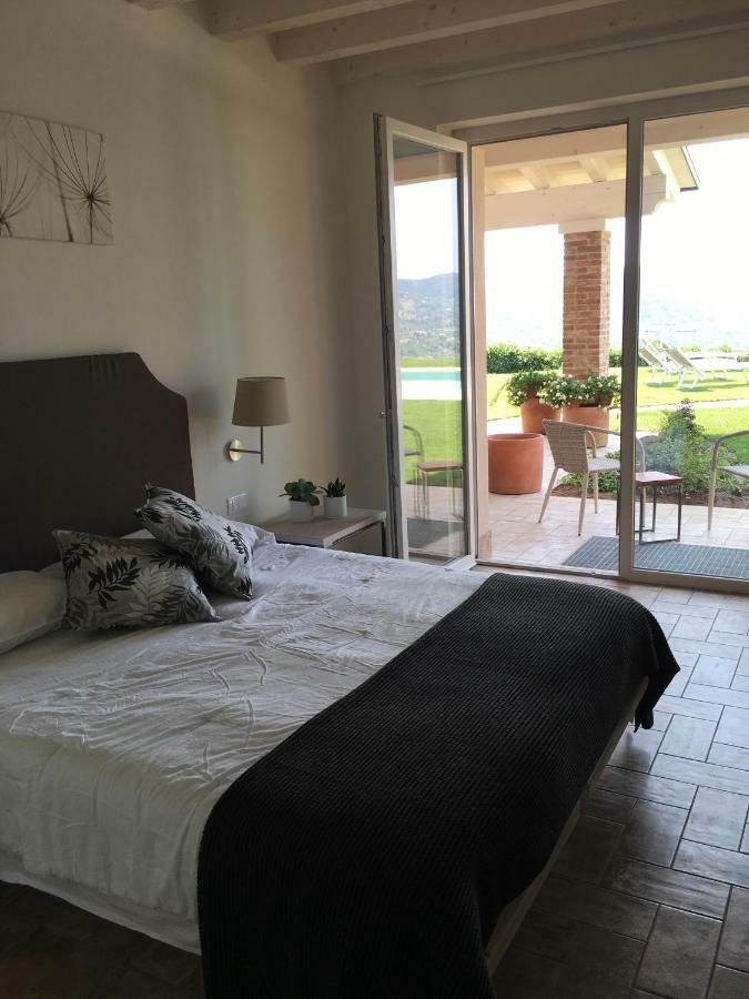 Готель Bellavista Relax - Adults Only Костермано Екстер'єр фото
